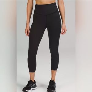 Lululemon Base Pace High-Rise Crop